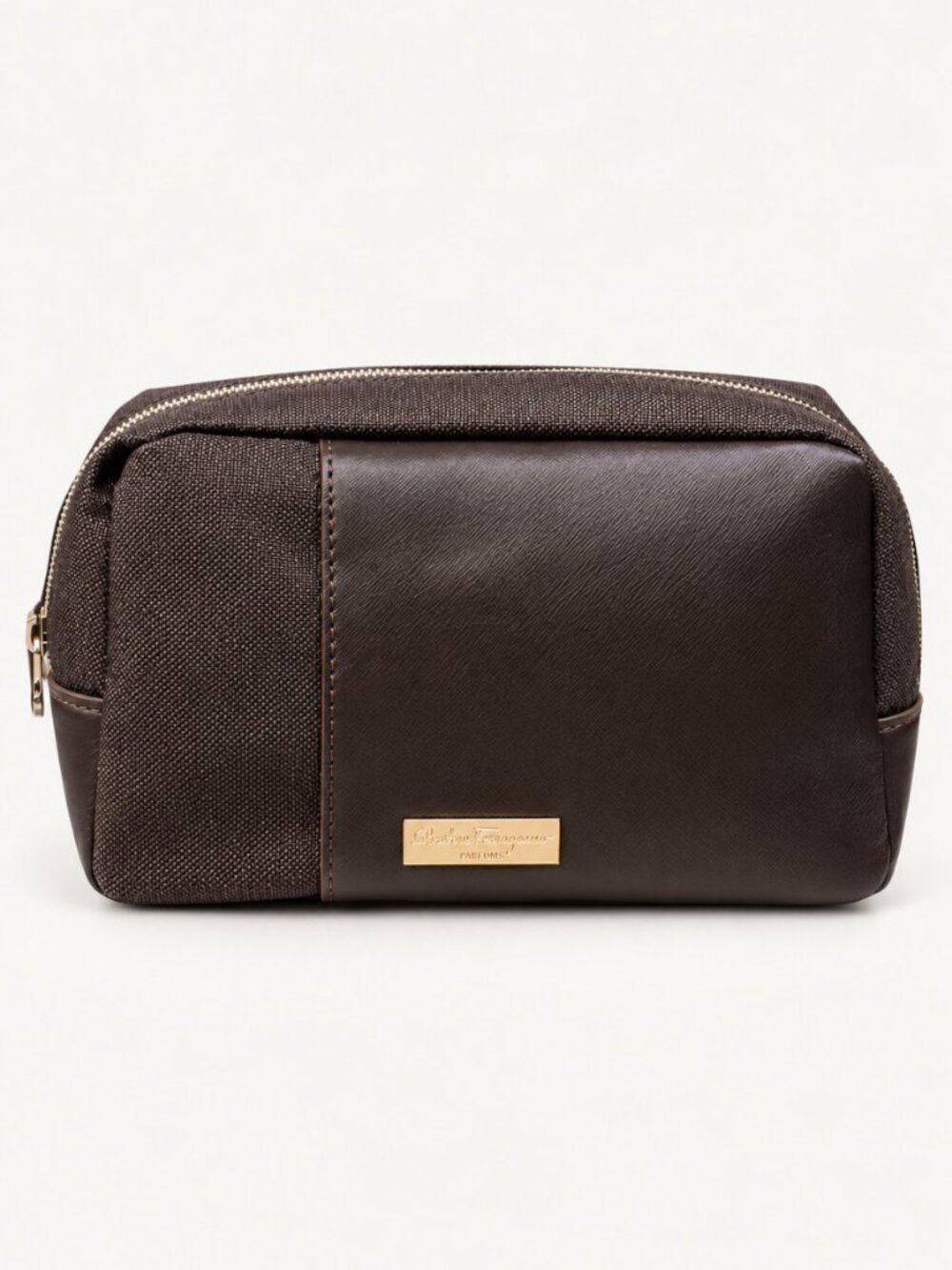 Salvatore Ferragamo Singapore Airlines First Class Amenity Toiletry Bag - Picture 1 of 11